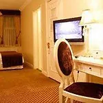 Hotell Dooly's Birr