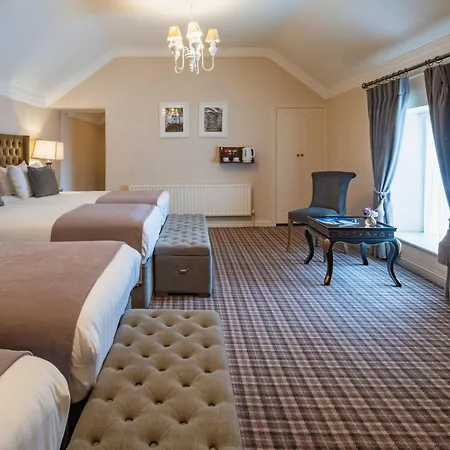 Hotell Dooly's 3*