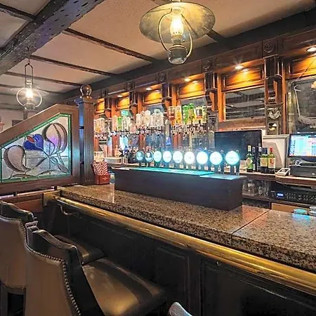 Dooly's Hotel