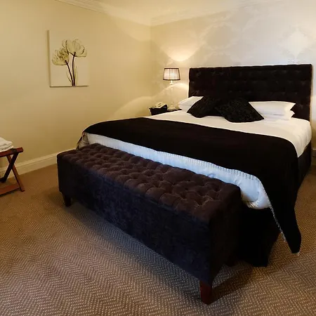 Dooly's Hotel