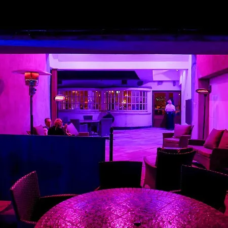 Dooly's 3* Birr