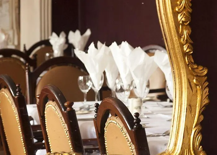 Otel Dooly's 3*